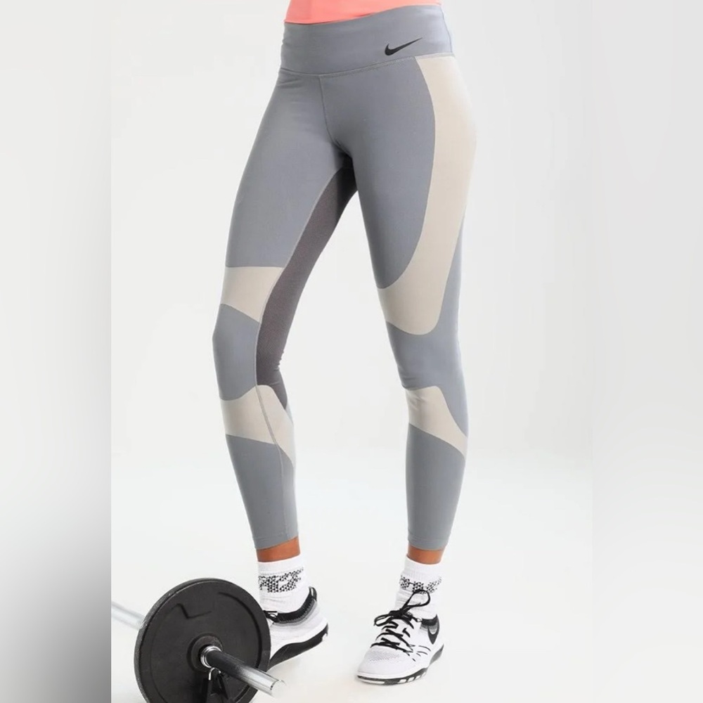 Nike leggings